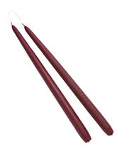 Načíst obrázek do prohlížeče Galerie, Kónické svíčky tmavě fialové, délka 40cm - "AUBERGINE", sada 4ks (2 páry)