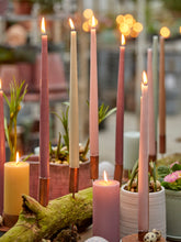 Načíst obrázek do prohlížeče Galerie, Kónické svíčky pudrově zelené barva, délka 40cm - "ANTIQUE GREEN", sada 4ks (2 páry)