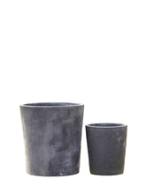 Načíst obrázek do prohlížeče Galerie, Květináč - "Vibeke Choco Patina", 1ks, ø16 x v21 cm