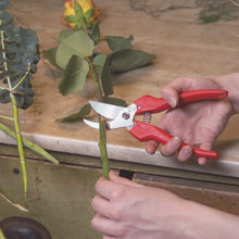 Načíst obrázek do prohlížeče Galerie, Zahradnické univerzální nůžky FELCO 300, střih až 10 mm
